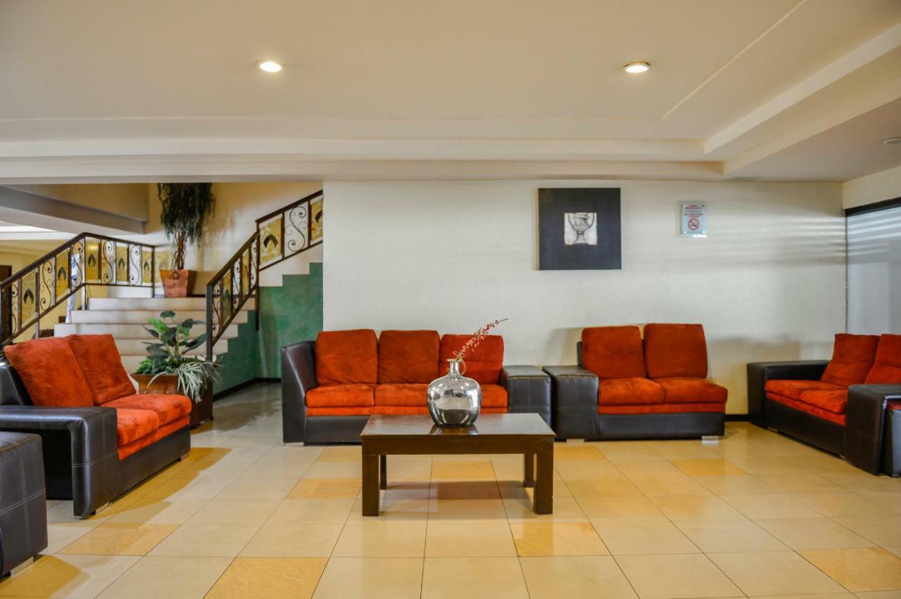Hotel Aranzazu Plaza Kristal Aguascalientes Zewnętrze zdjęcie